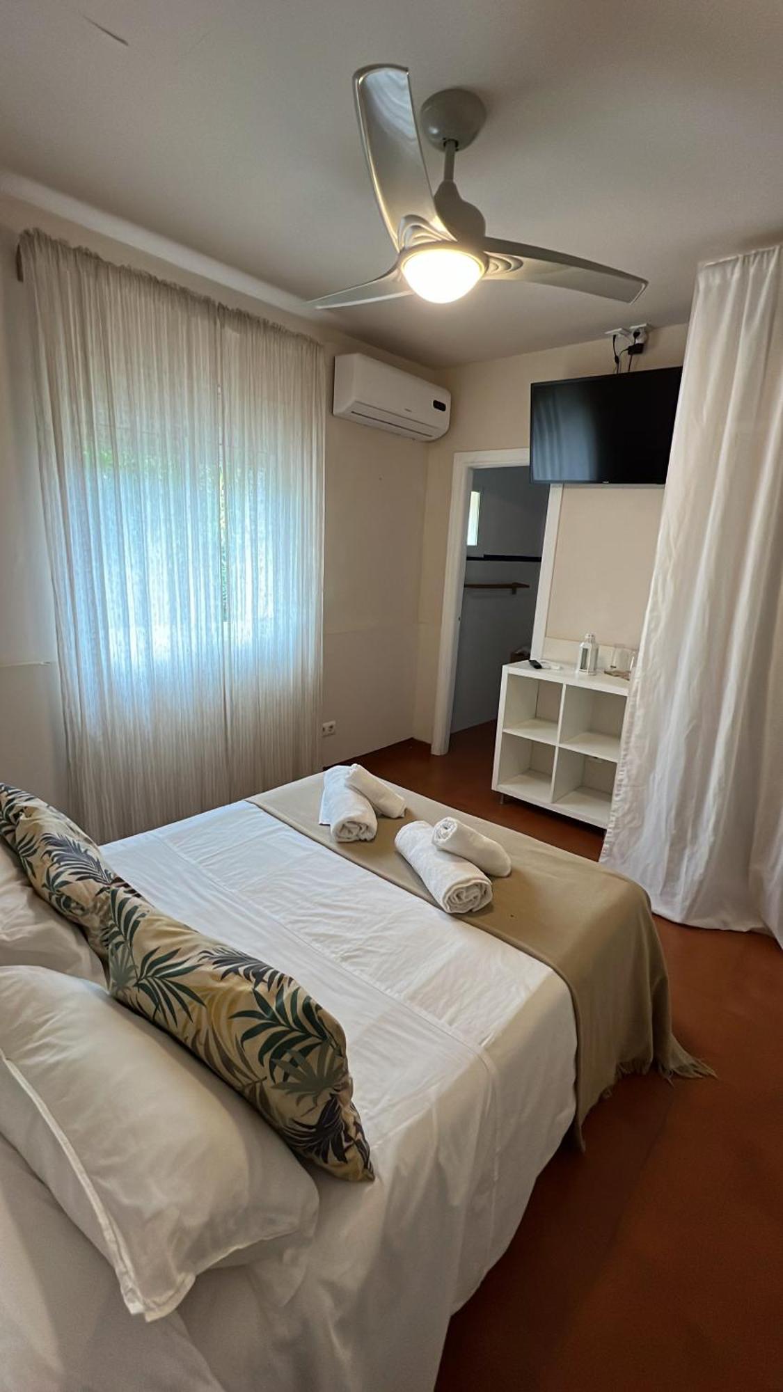 Banti Garden Hotel Tarifa Eksteriør billede
