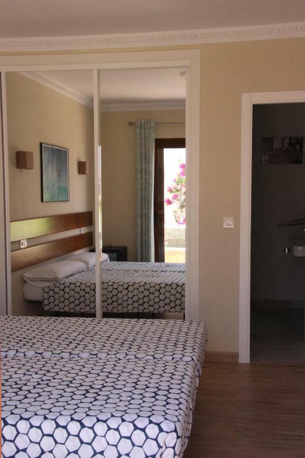 Banti Garden Hotel Tarifa Eksteriør billede